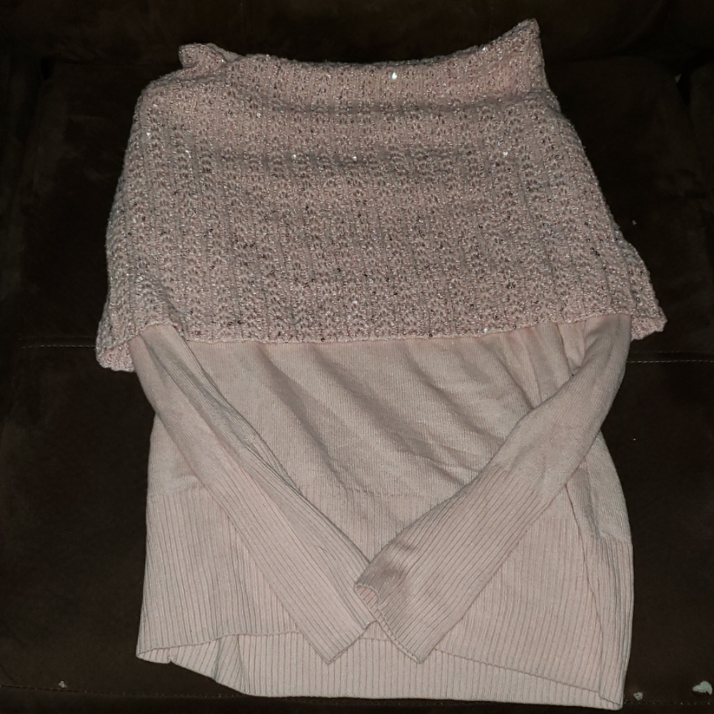 Woman sweater